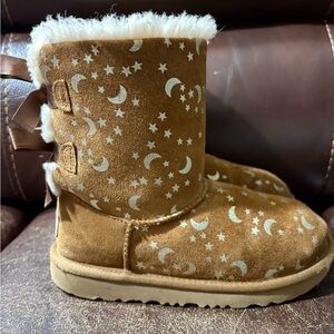 UGG Y size 1 Brown Star and Moon Patterned Boots